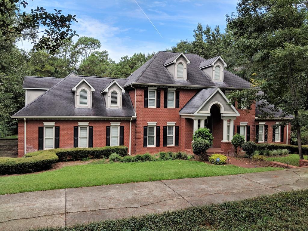 8 Hampton Way - Photo 1