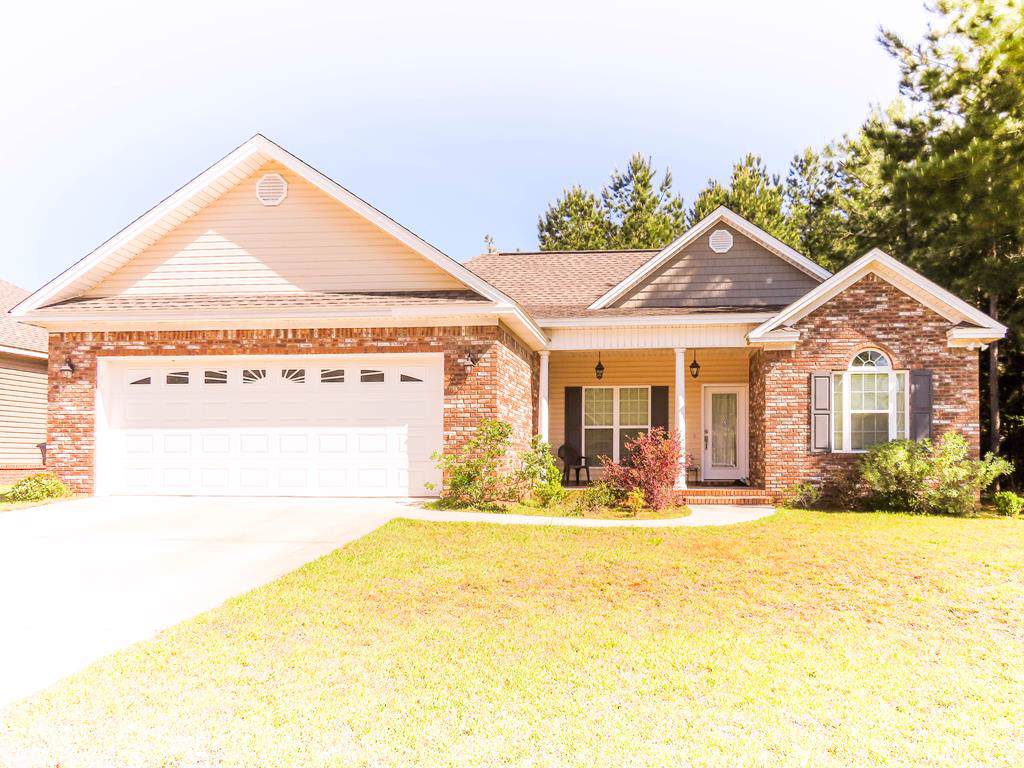 667 Valley Stream - Photo 1