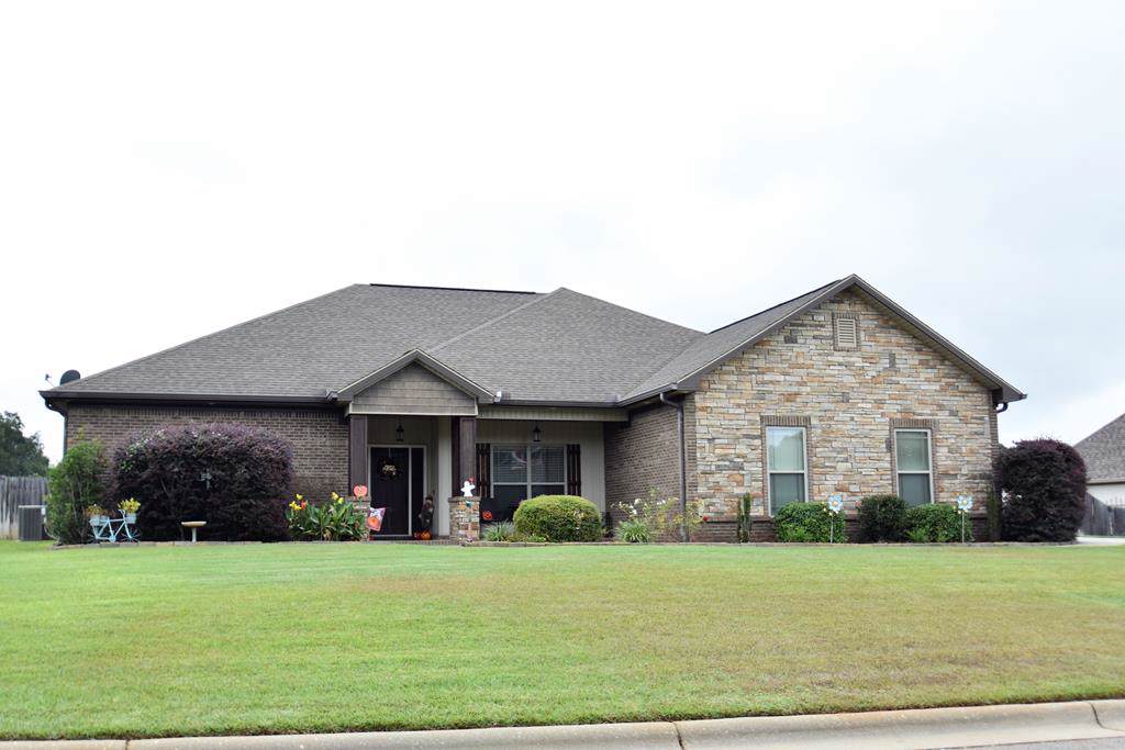 109 Hayley Drive - Photo 1