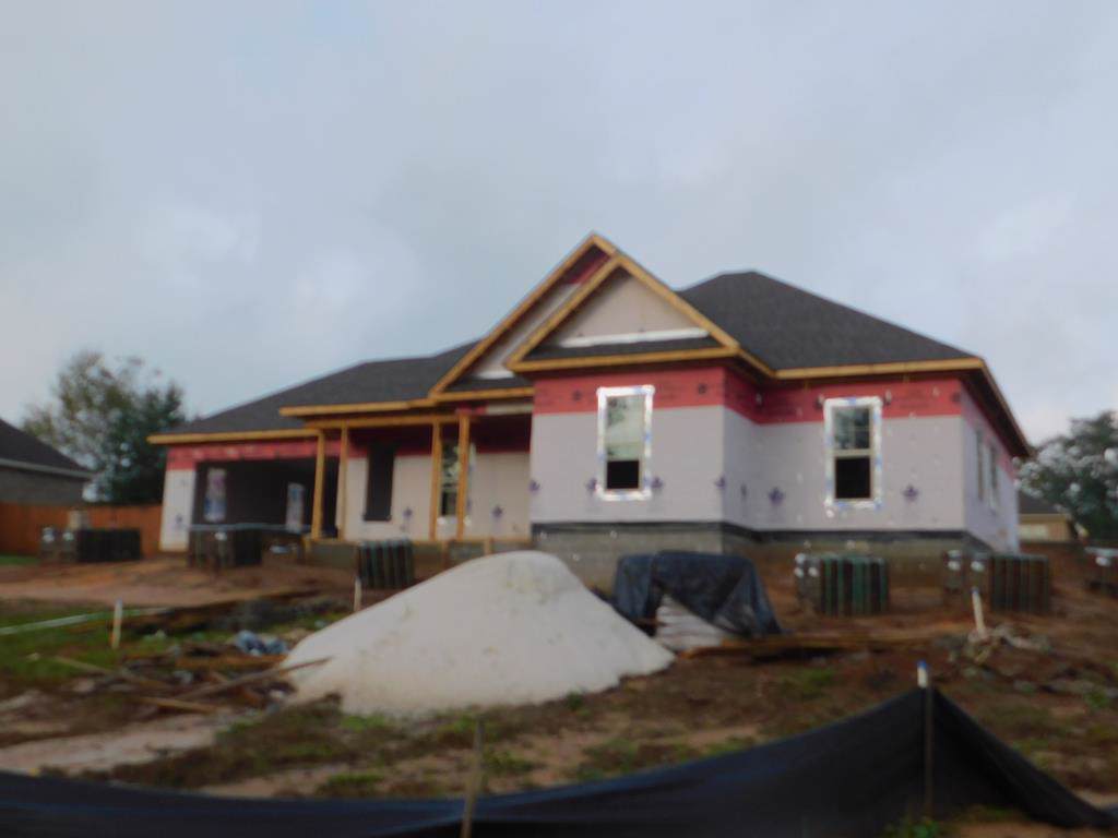 219 Clearview Drive - Photo 1