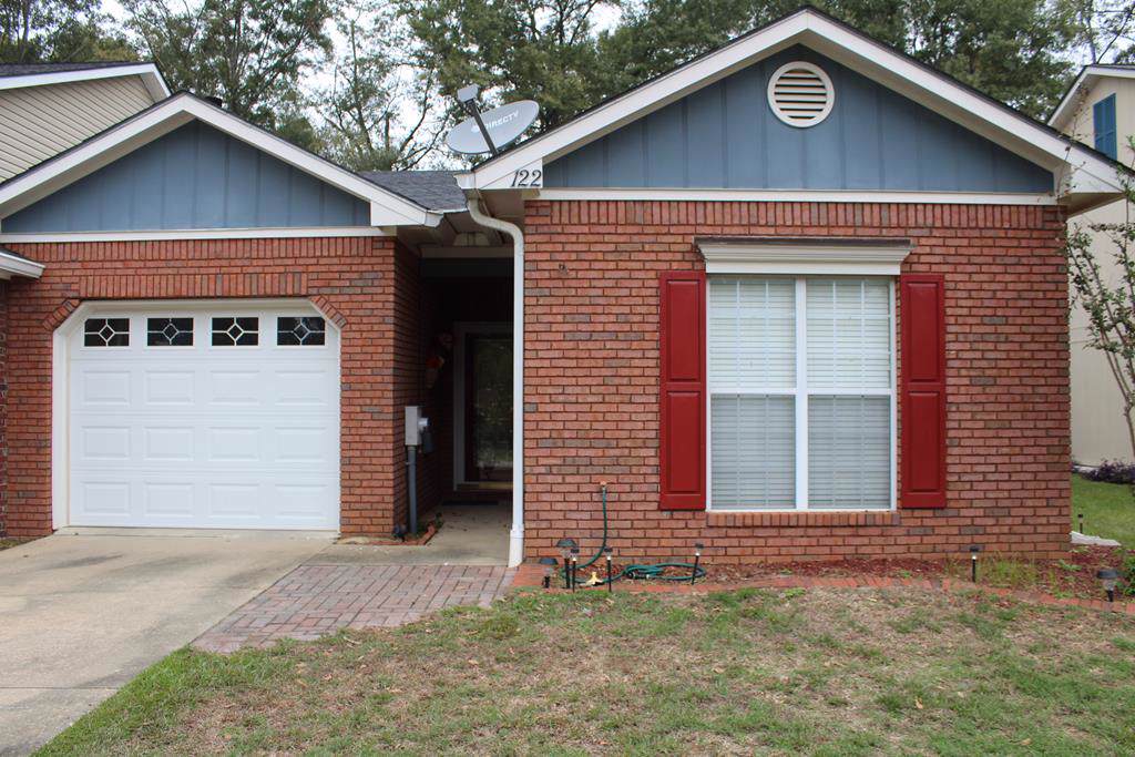122 Candle Brook - Photo 1