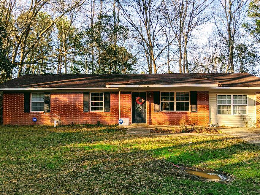400 Don Circle - Photo 1