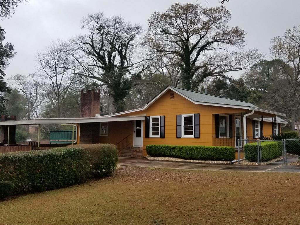 150 Magnolia Street - Photo 1