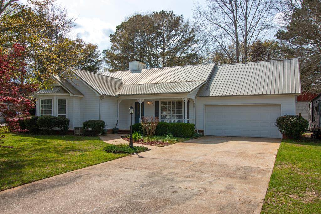 209 Waynesboro Way - Photo 1