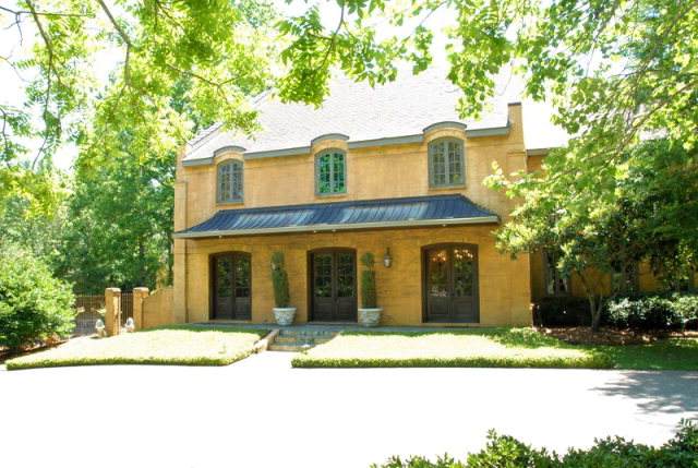 105 Heron Way - Photo 1