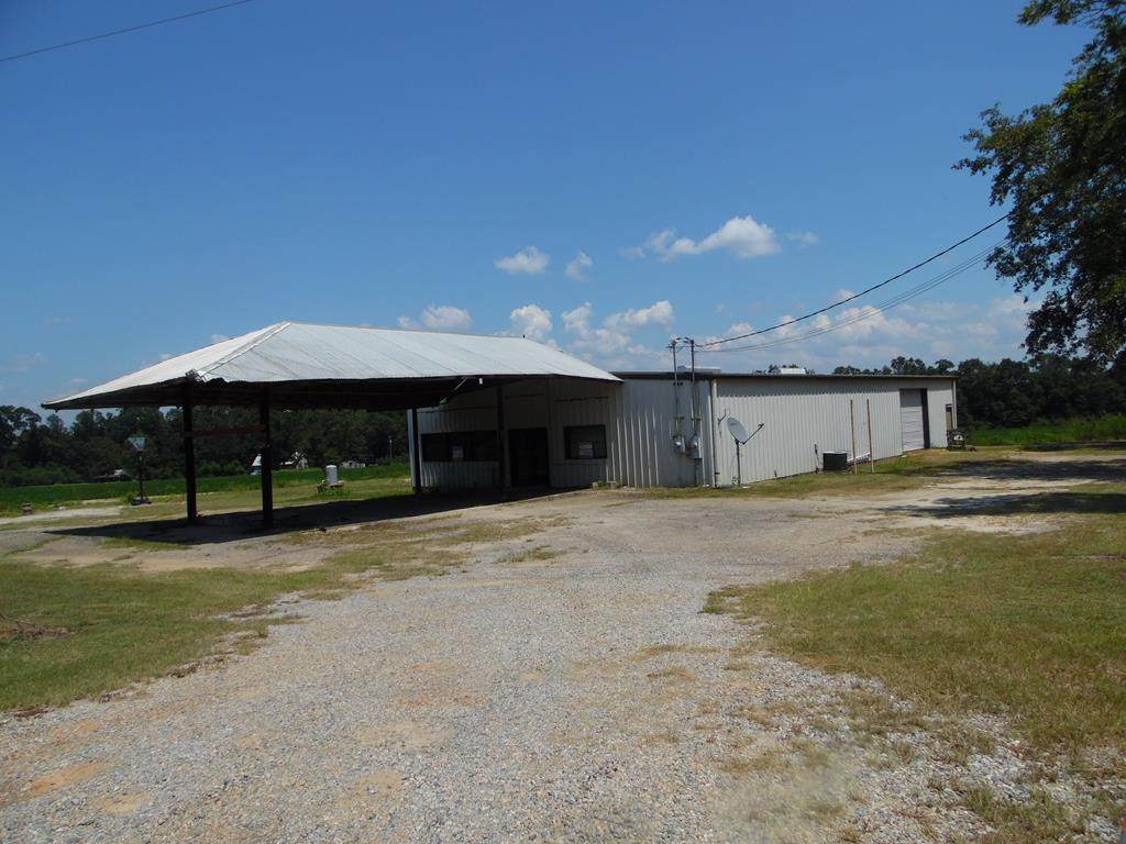 12051 South Park Ave. - Photo 1