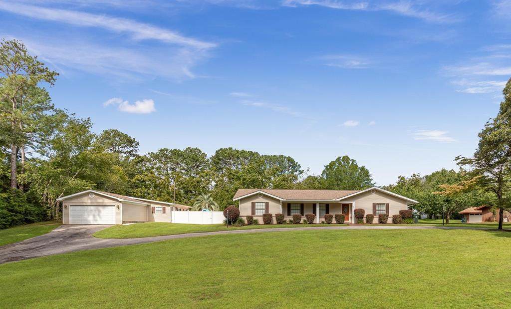 907 Shady Lane - Photo 1