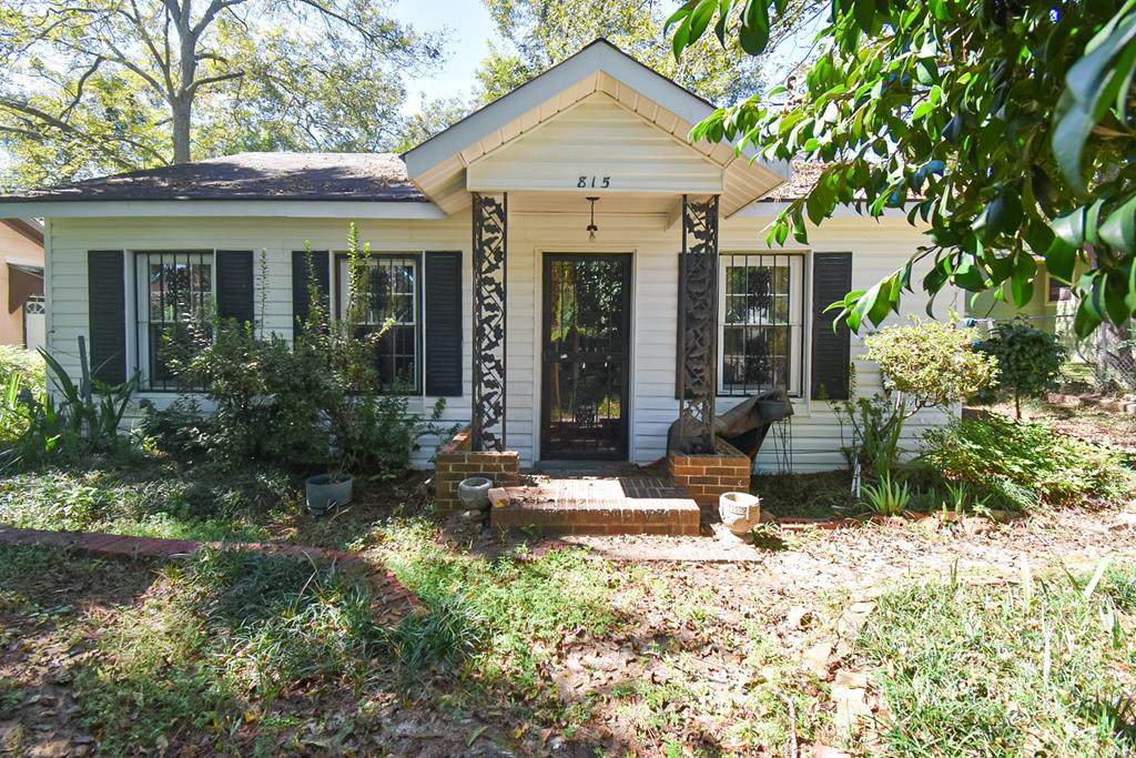 815 Price Street - Photo 1