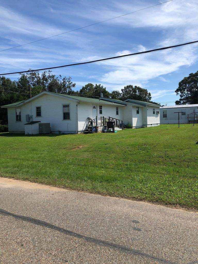 14 Manor - Photo 1