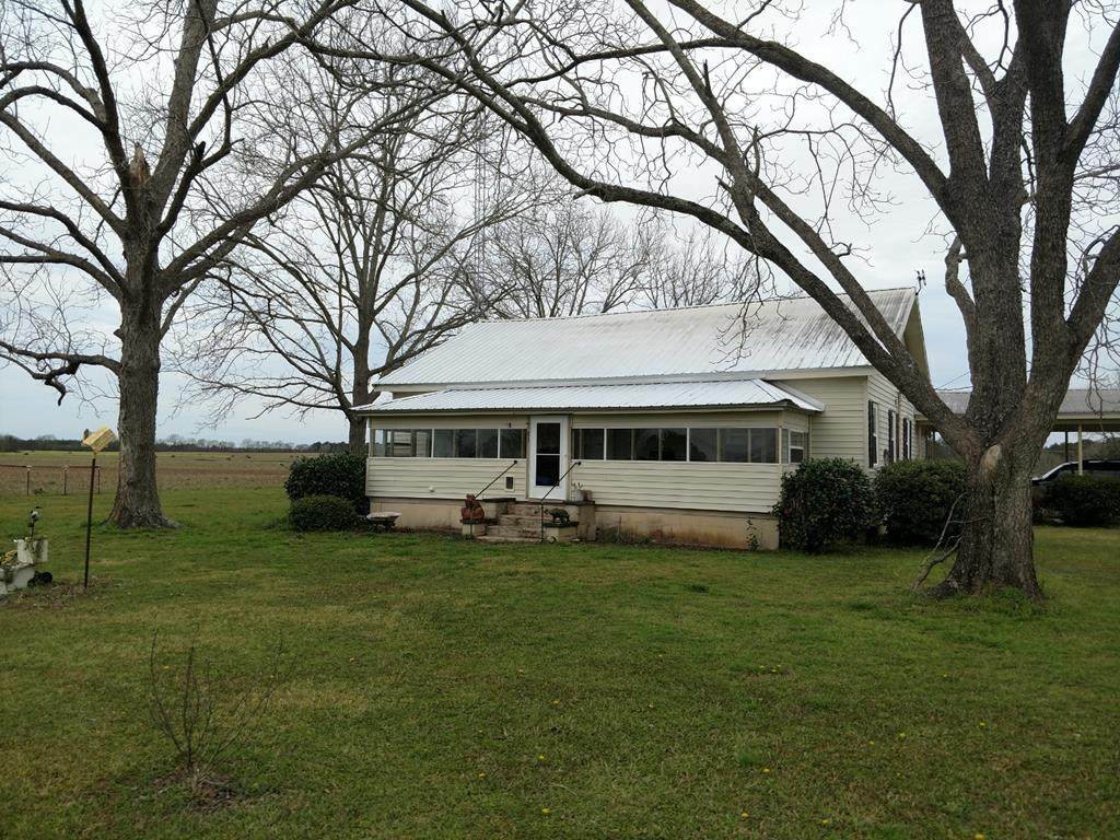 8211 County Rd 22 - Photo 1