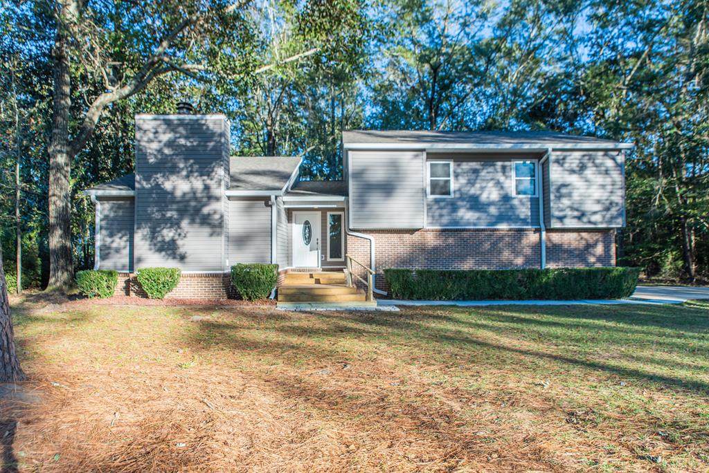 428 Country Club - Photo 1