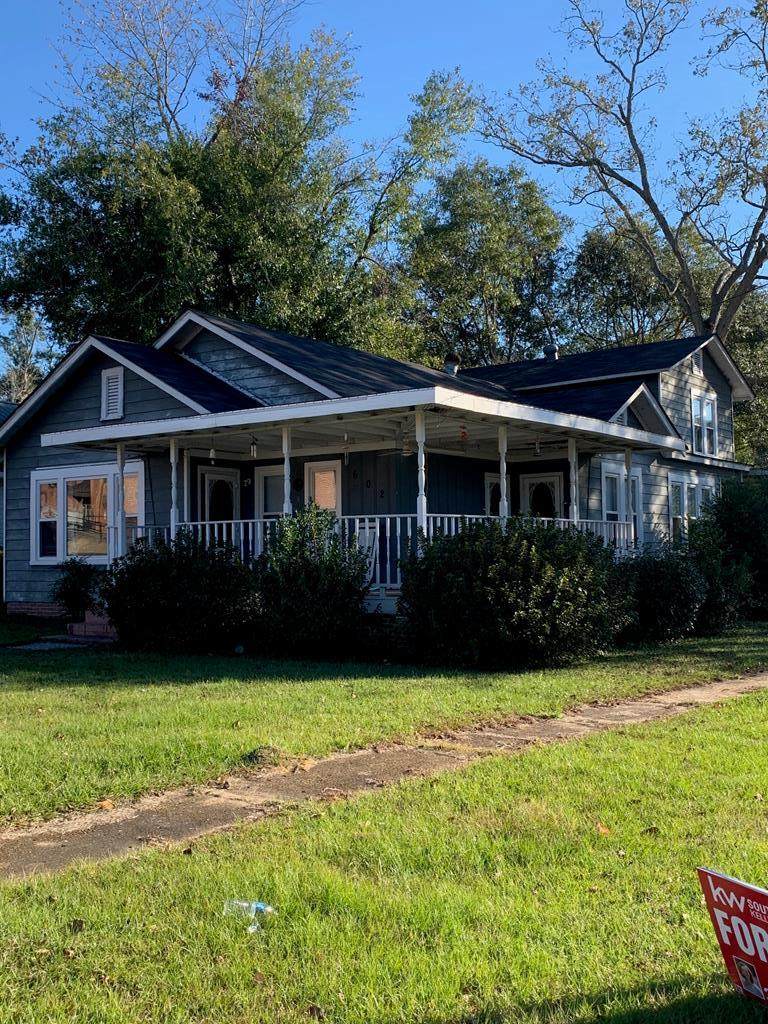 602 Church St - Photo 1