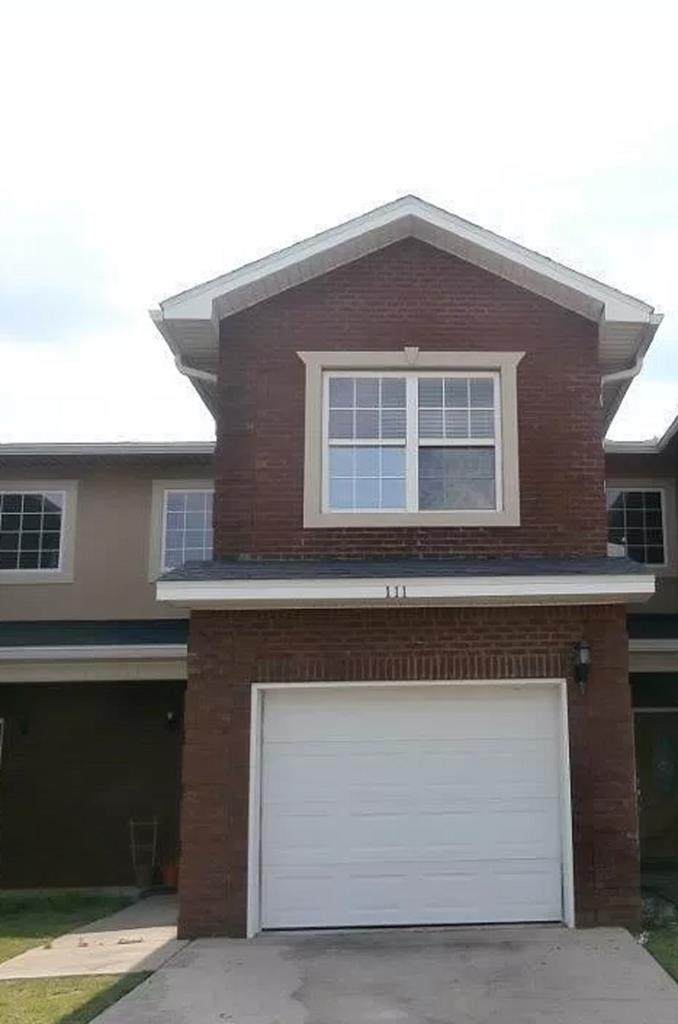 111 Peregrine Way - Photo 1