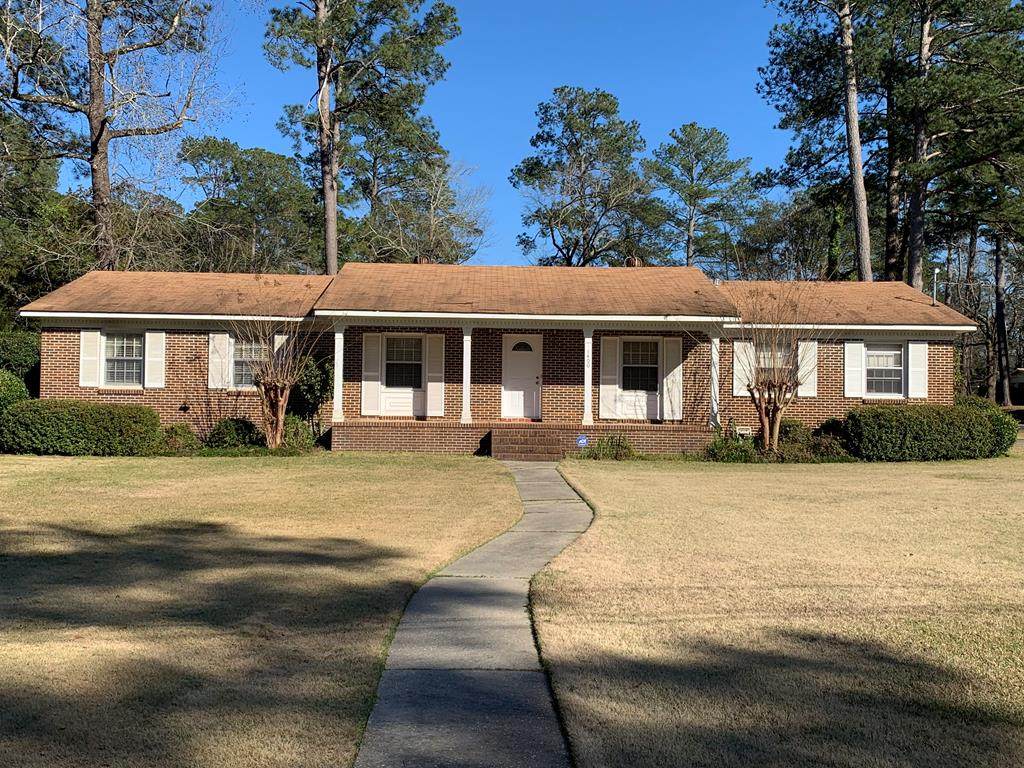 1400 Hiawatha Drive - Photo 1