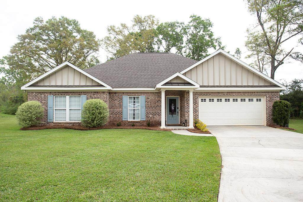 823 Pepperridge - Photo 1