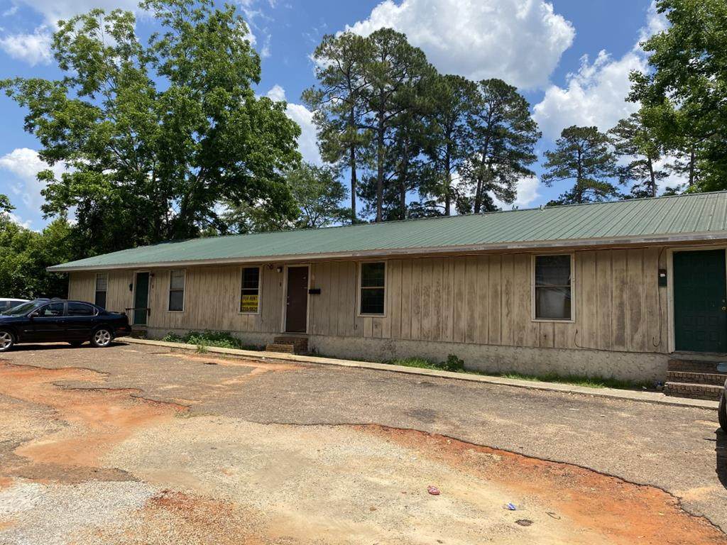 837 Selma Street - Photo 1