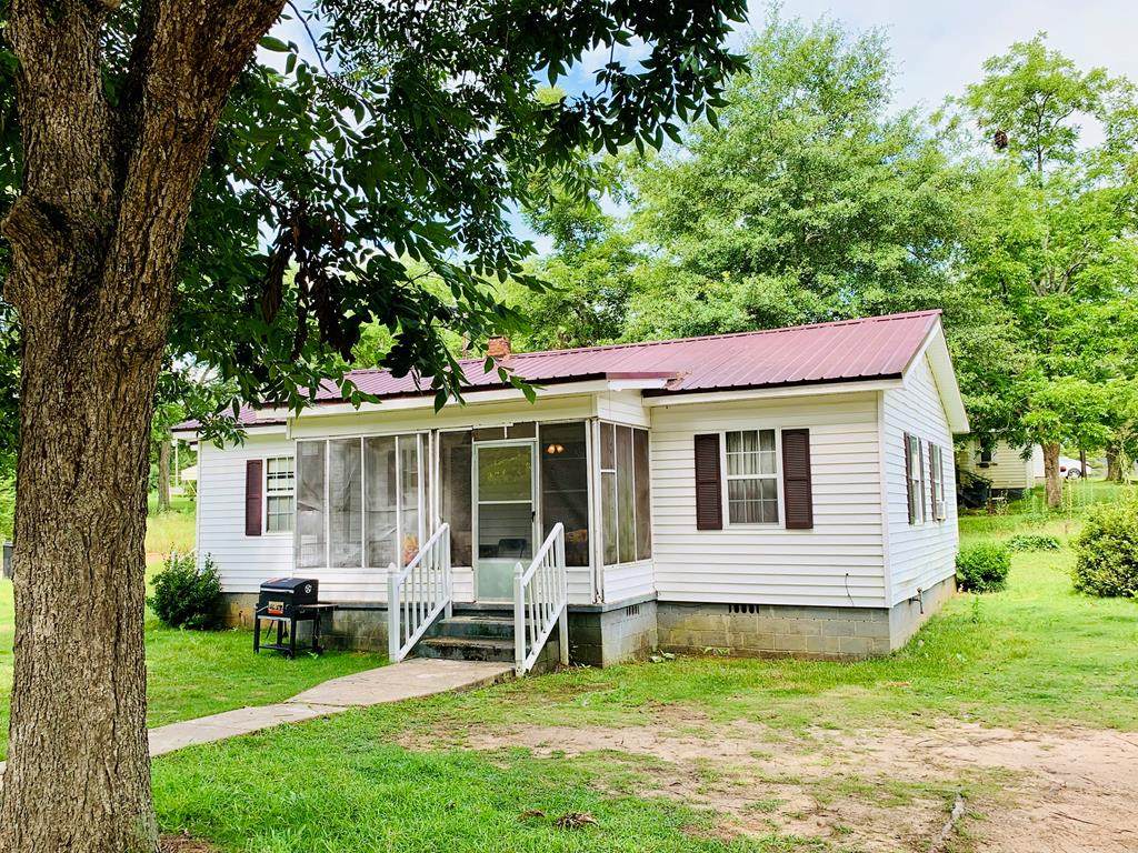 207 Pine Street - Photo 1