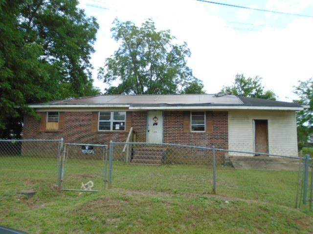 107 Fitzsimmons Street - Photo 1