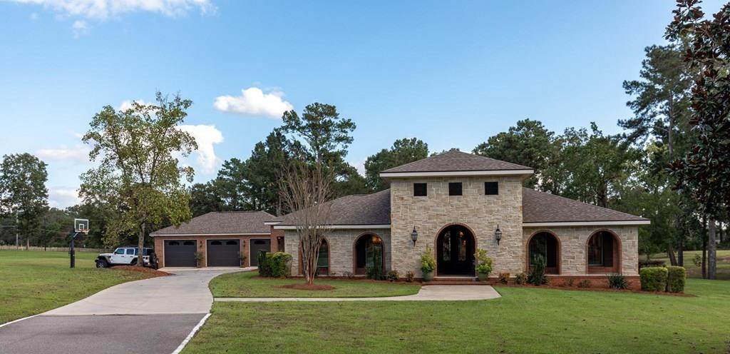 1164 Woods Rd - Photo 1