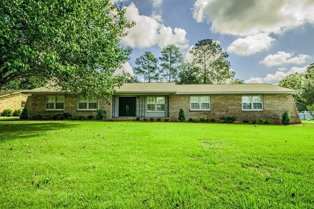708 Crimson Ct - Photo 1
