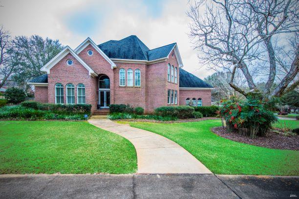 221 Asphodel Drive - Photo 1