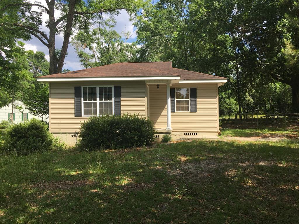 1201 Andrew St - Photo 1
