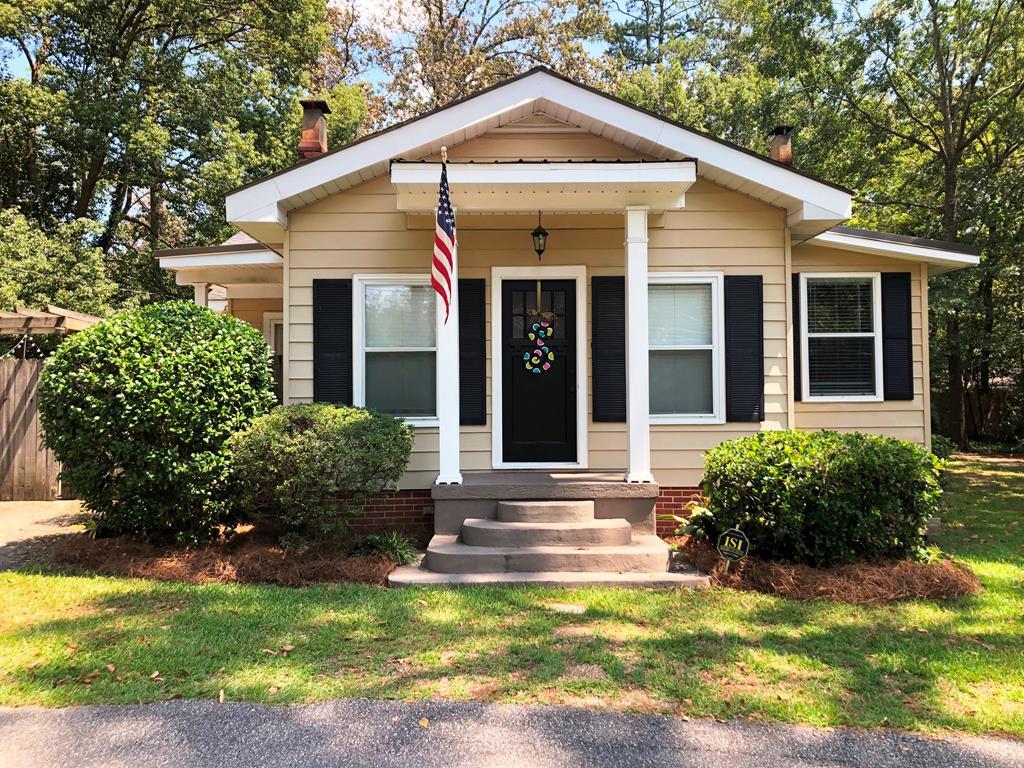 505 Holly Lane - Photo 1