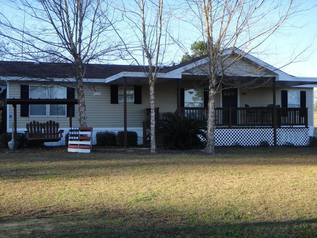 1089 Lake Front Drive - Photo 1