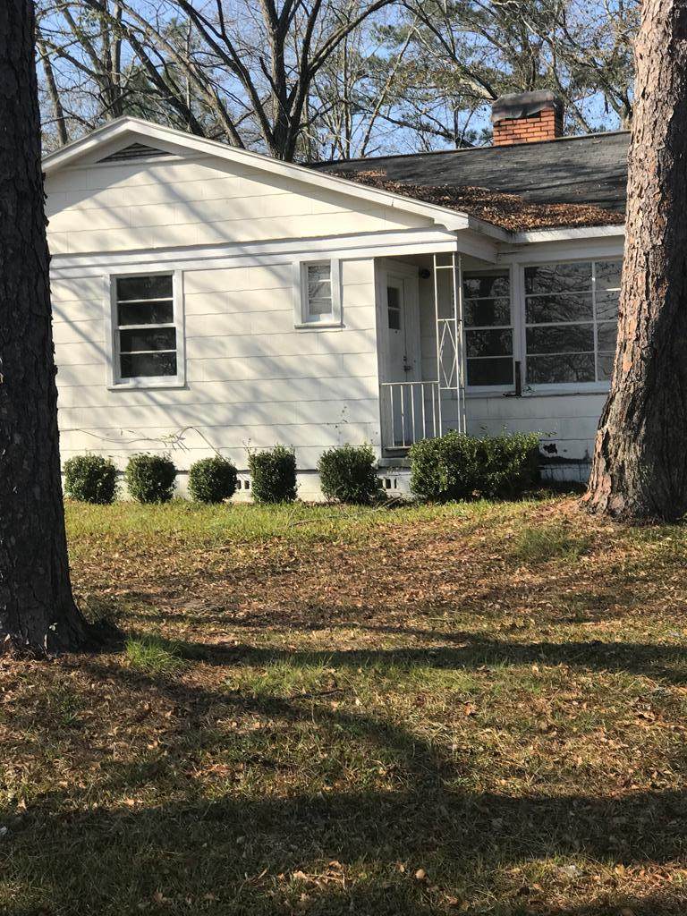 209 Beecher St - Photo 1