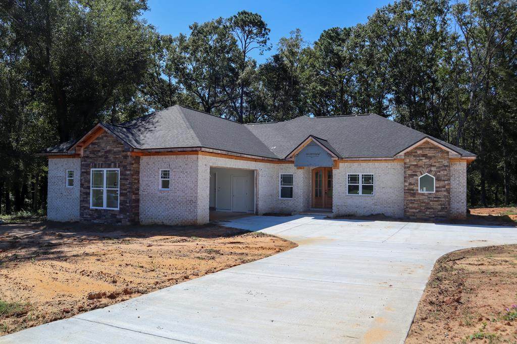 112 Laney Ln - Photo 1
