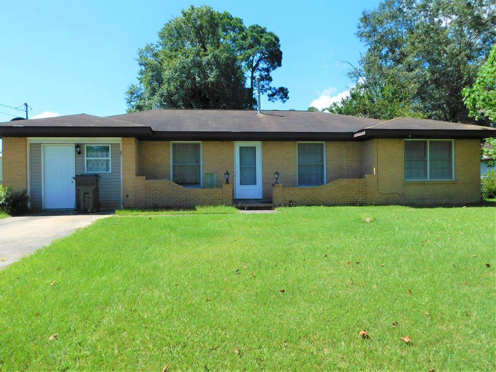 504 Falcon Dr - Photo 1