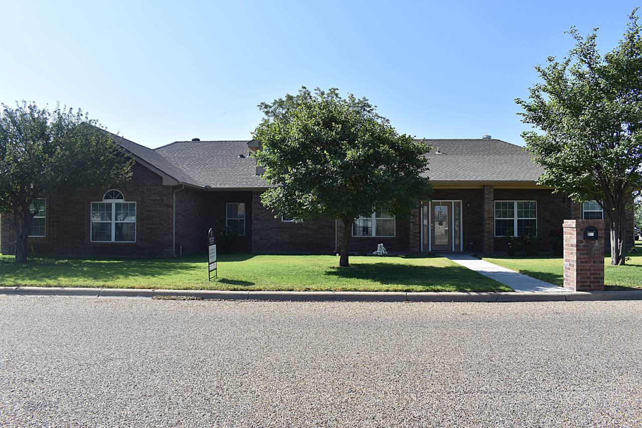 301 S. Birge - Photo 1