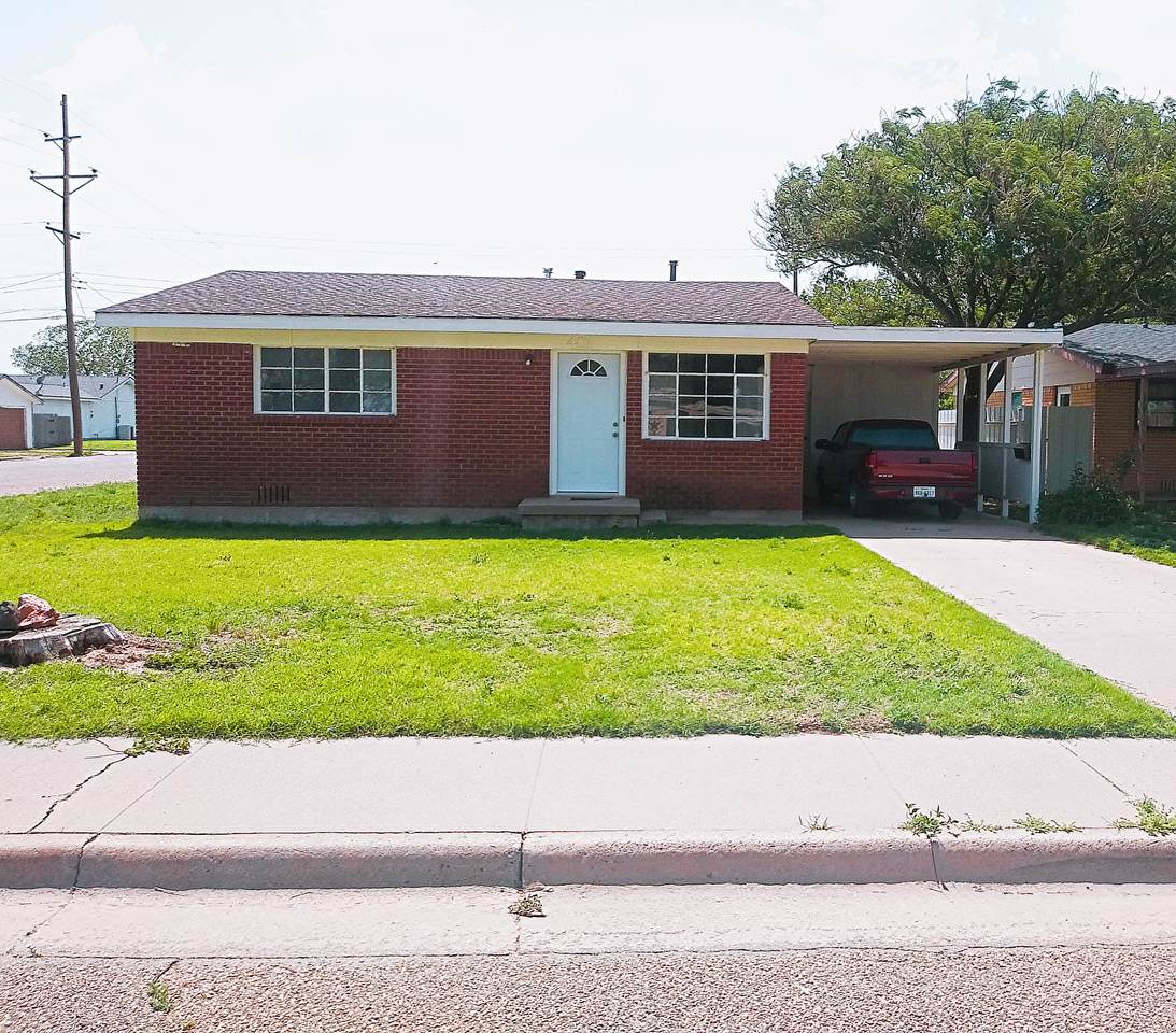 401 Cedar Ave - Photo 1