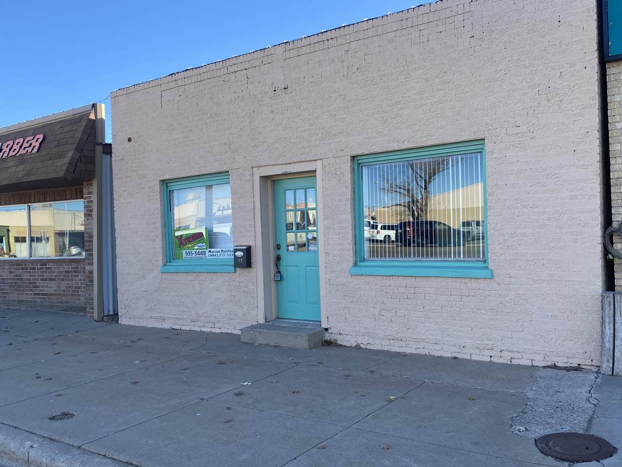 117 8th St - Photo 1