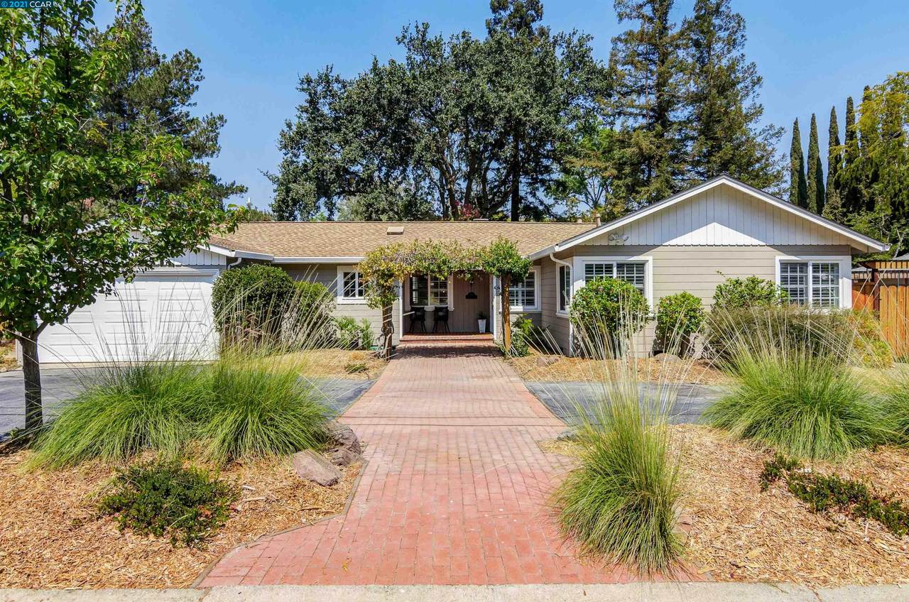 706 Charlton Dr - Photo 1