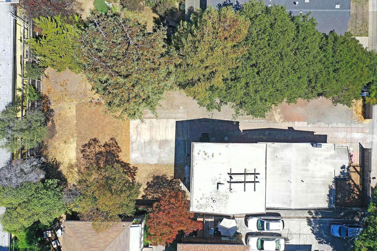 1341 B Addison St - Photo 1