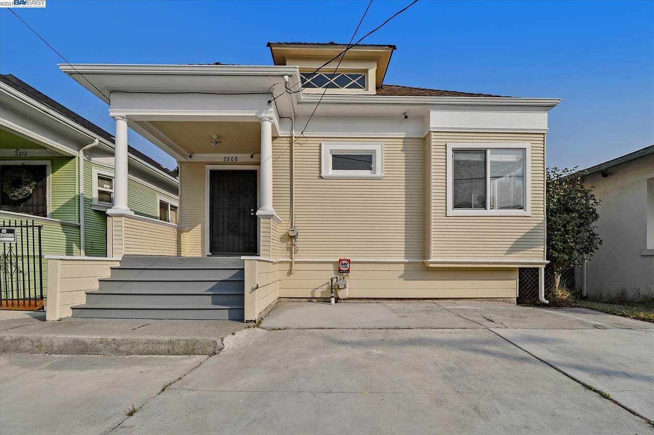 2608 19Th Ave - Photo 1