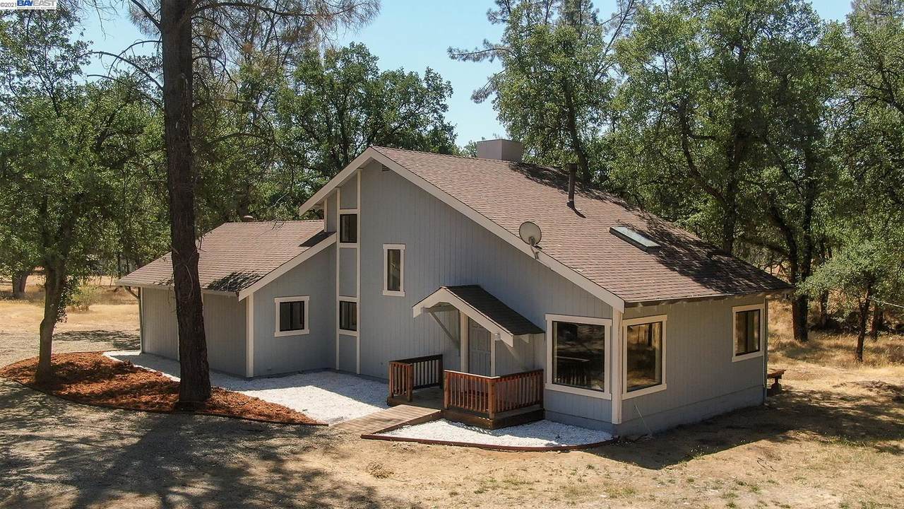 2210 Blue Oak Dr - Photo 1