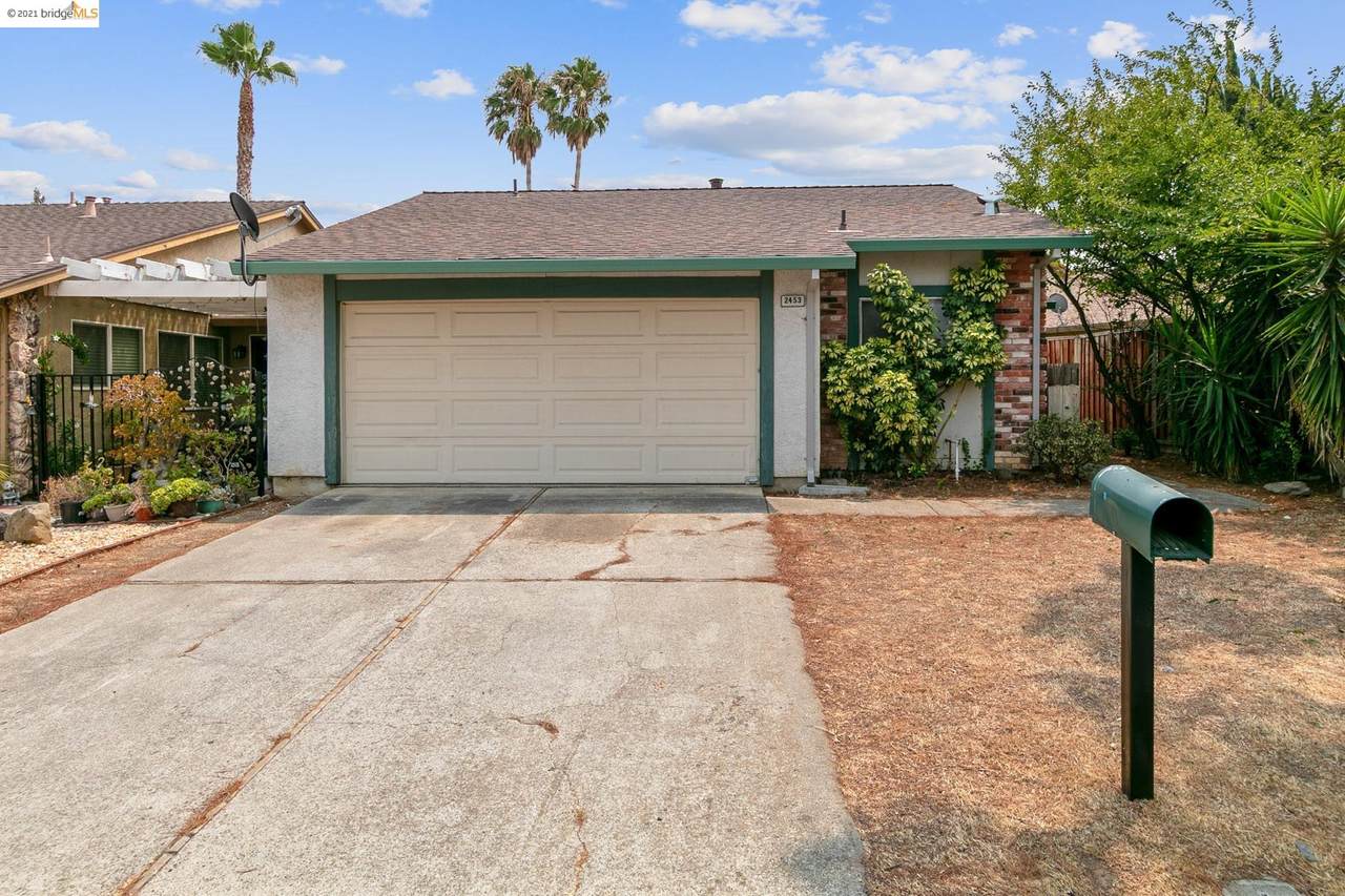 2453 Cypress St - Photo 1