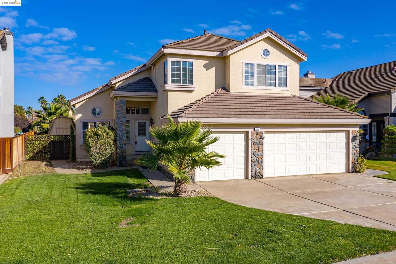 2427 Pinehurst Court - Photo 1