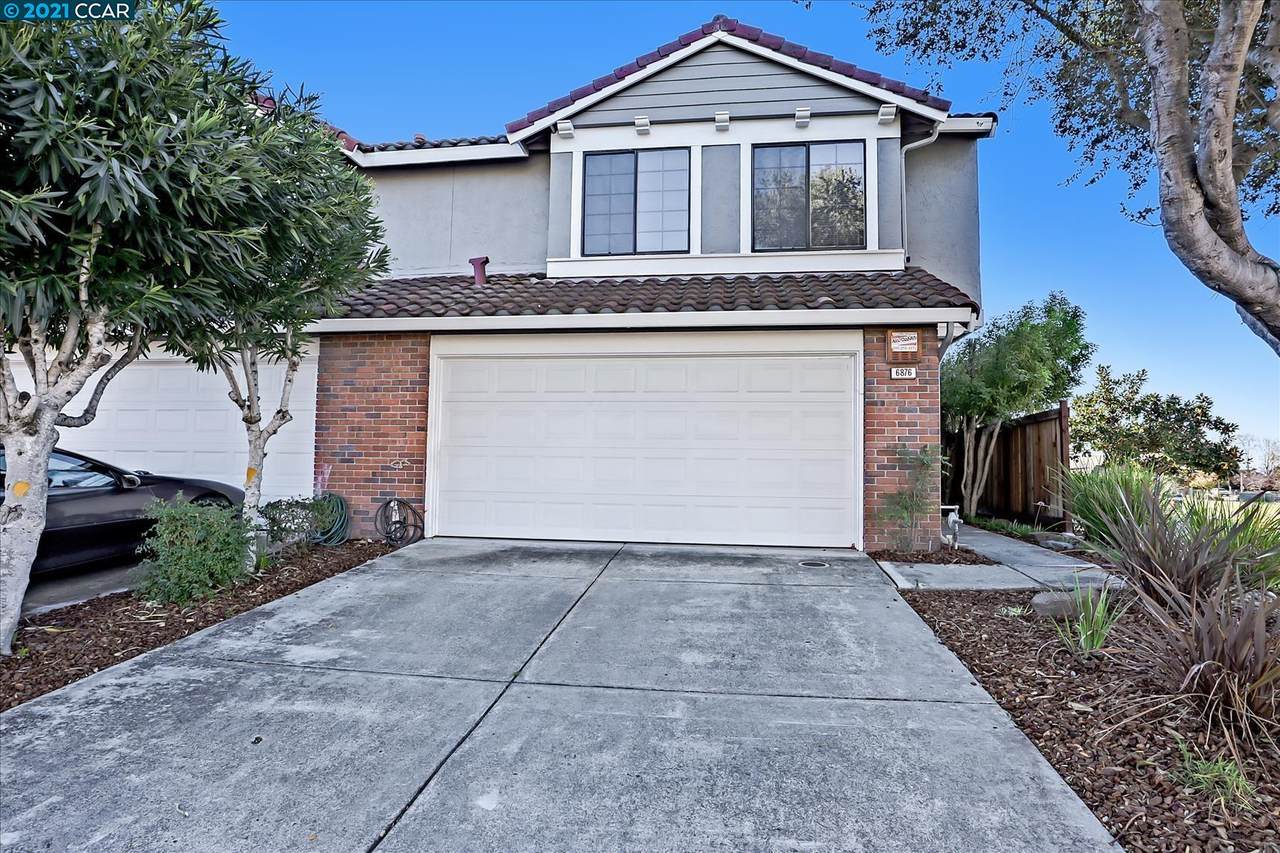 6876 Lariat Ln - Photo 1