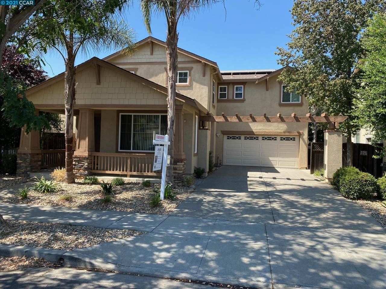 257 Honeysuckle St - Photo 1