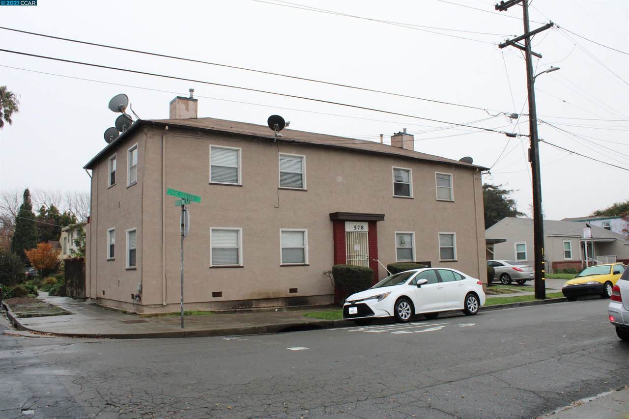 578 Civic Center St - Photo 1