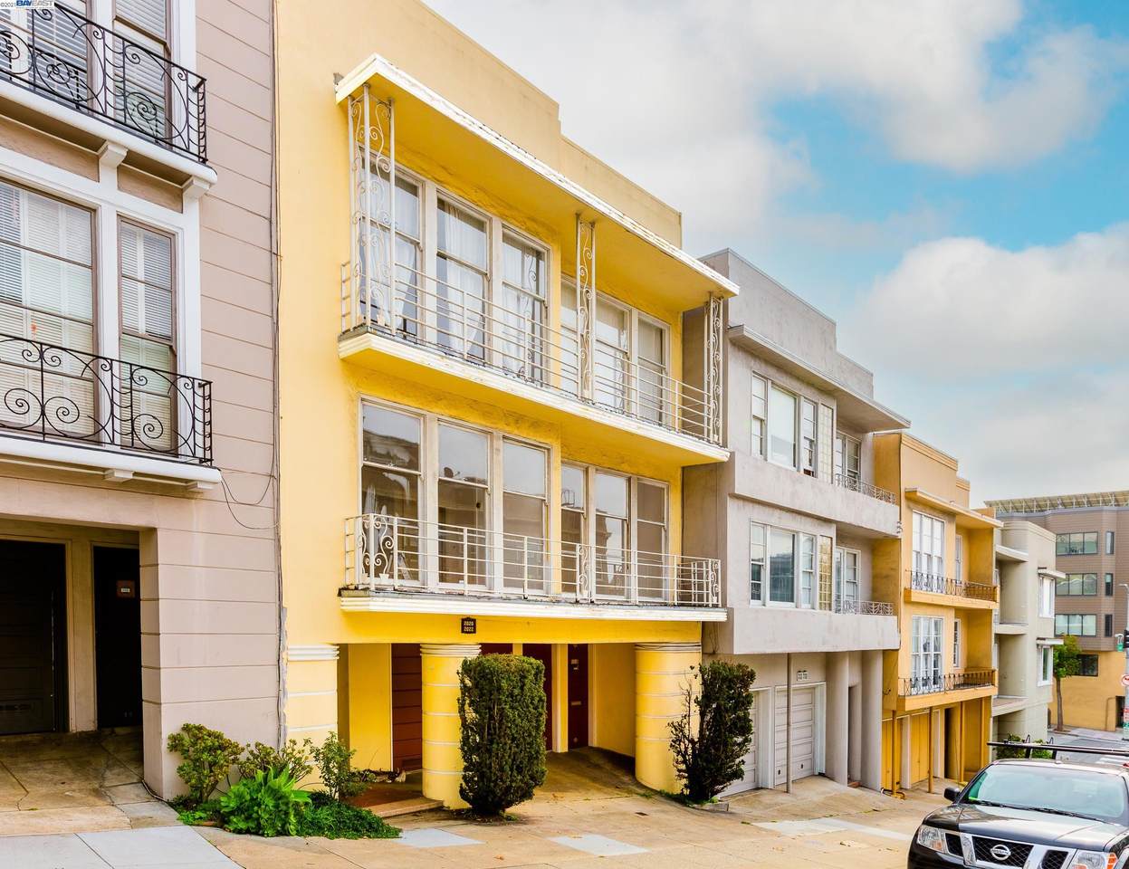 2020 Laguna St - Photo 1