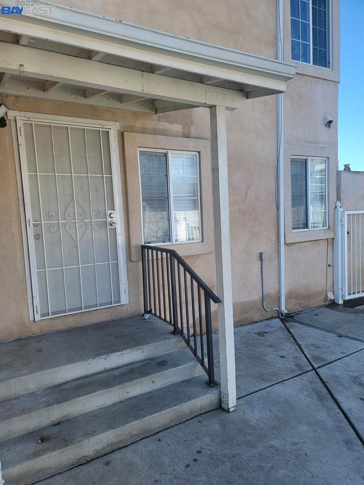 2145 Marina Blvd - Photo 1