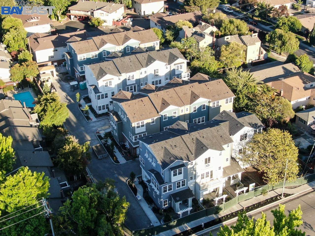 318 Xavier Way - Photo 1