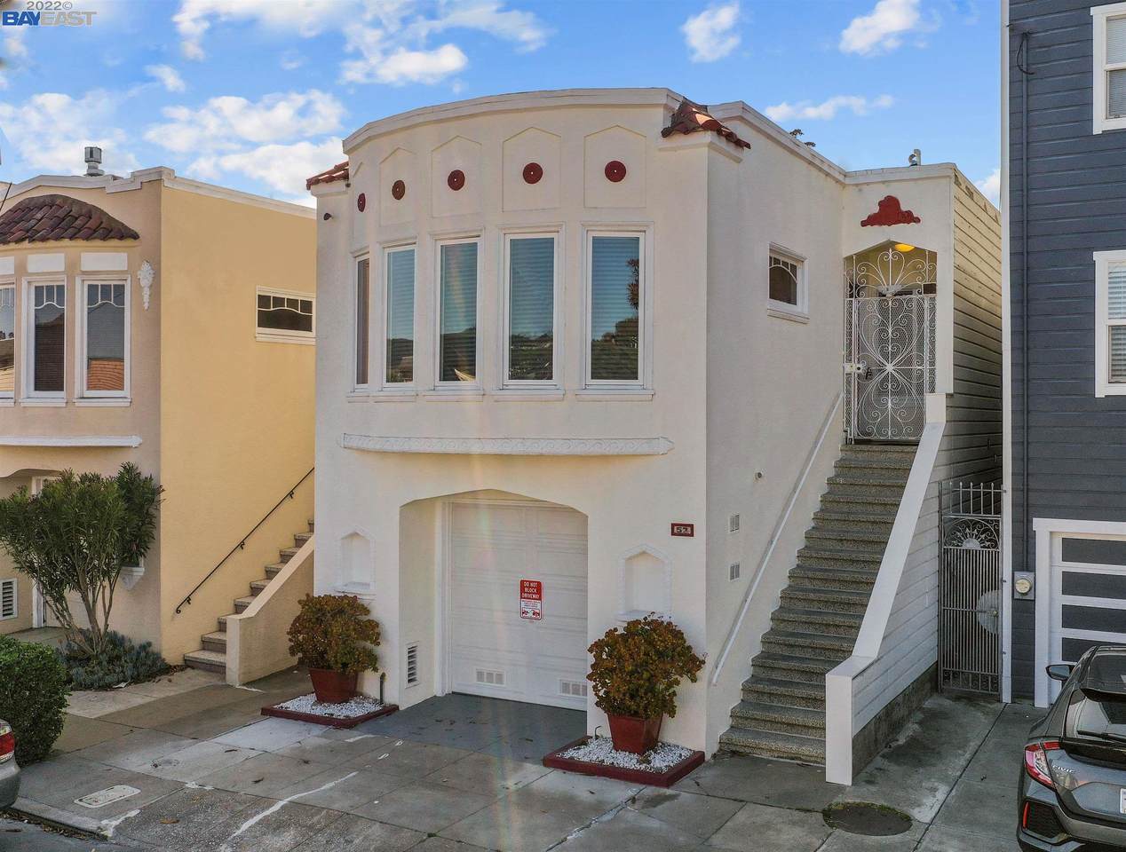 52 Majestic Ave. - Photo 1