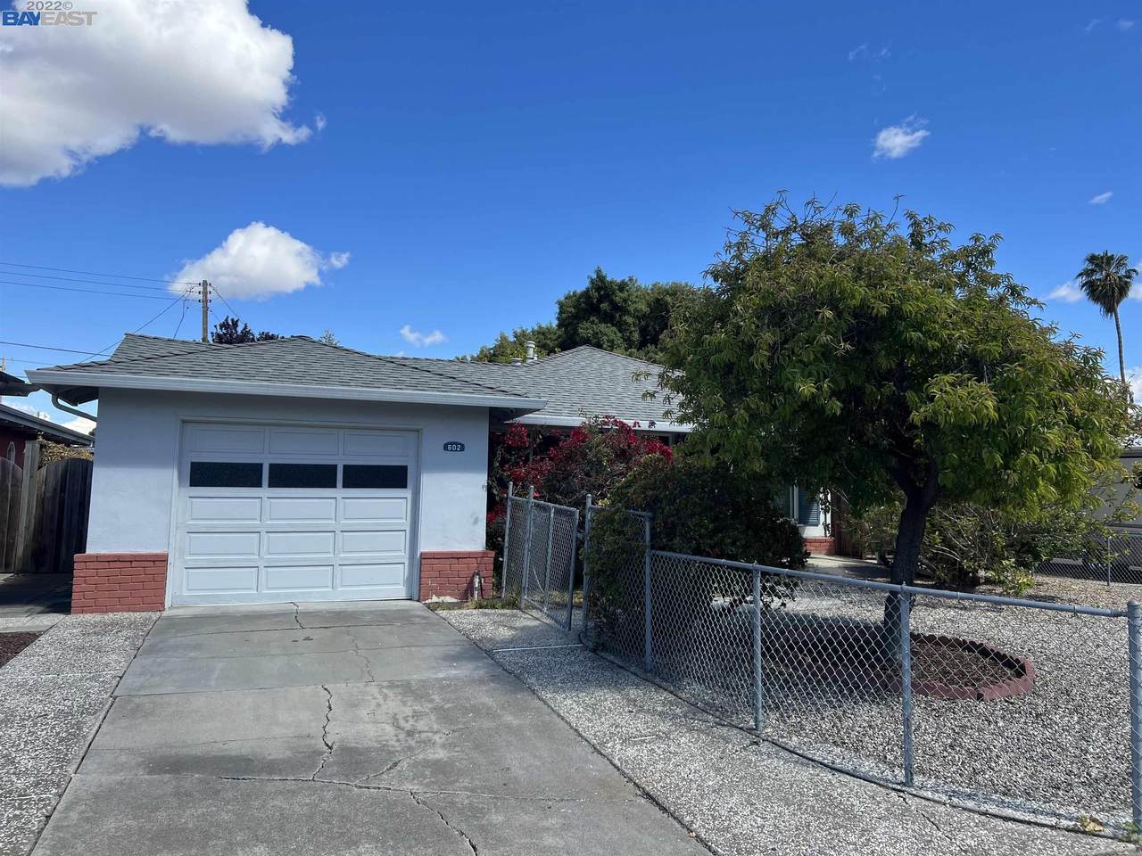 602 Manzanita Ave - Photo 1