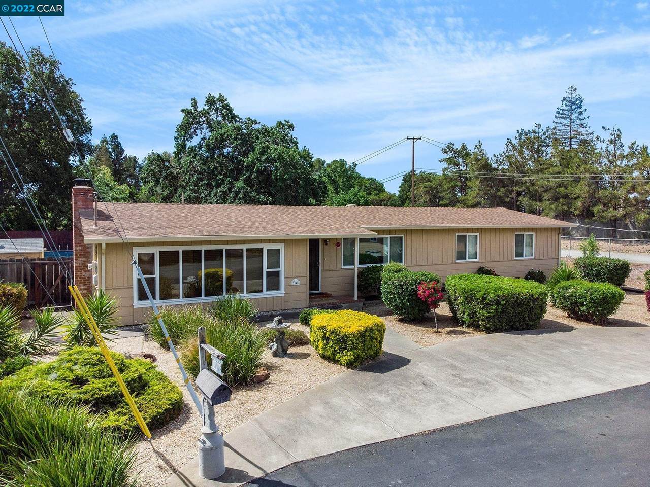 2848 Lane Dr - Photo 1