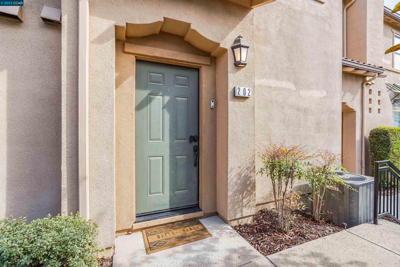 24 Meritage Common - Photo 1